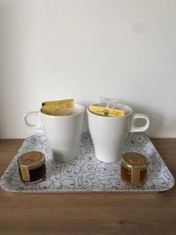 Rond Point Studio Cosy Et Central Avec Balcon 圣艾蒂安 外观 照片